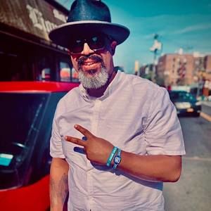 Meet your Posher, Clinton